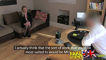 FakeAgent UK Шикарная милфа в чулках готова попробовать секс на кастинге